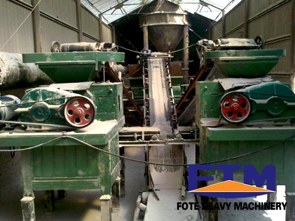 coal briquette machine