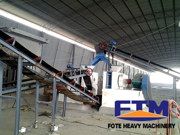 strong hydraulic briquetting machine